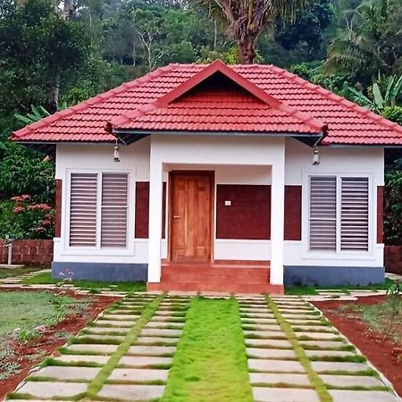 Himani Heritage Resorts, Formerly Camp Nishani Holidays Madikeri Bagian luar foto